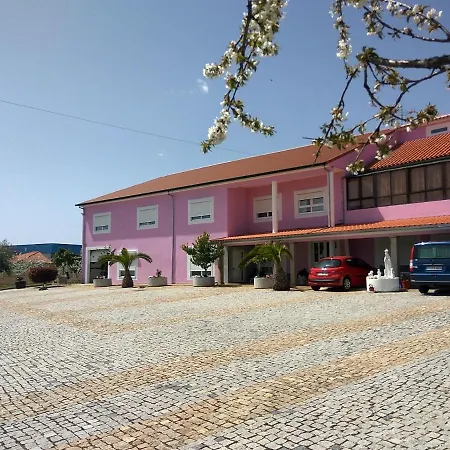 Alojamento de Acomodação e Pequeno-almoço Joaquim Do Norte Podence
